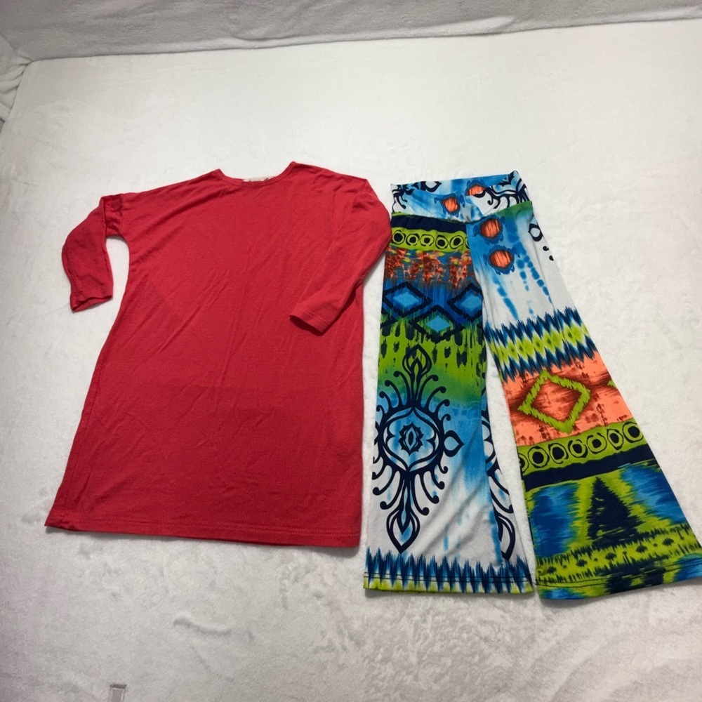 Pomelo Vibrant Peach, Blue and Green Patterned Outfit